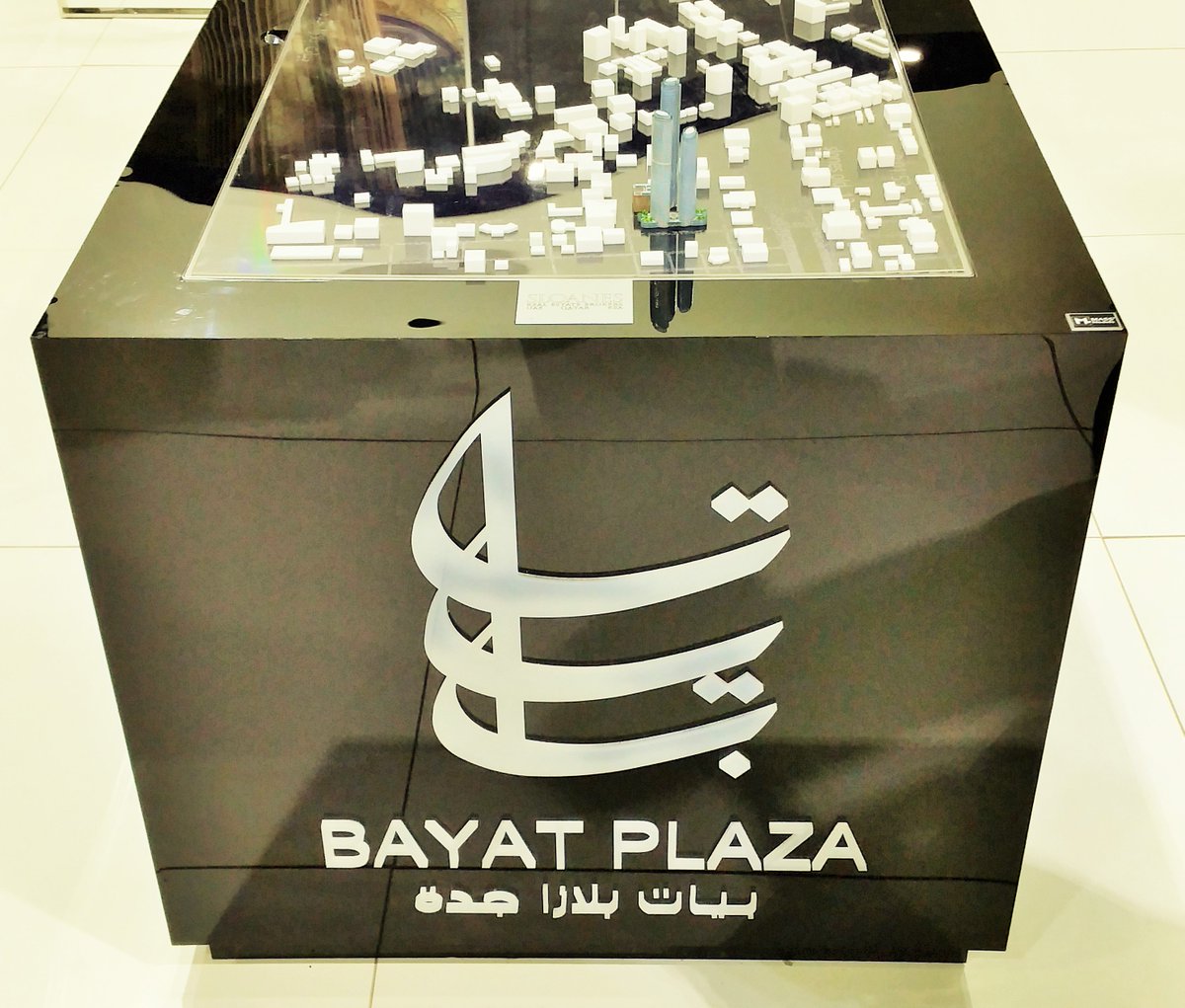 MassScaleModels's tweet photo. From #MassScaleModels design studio #madeinKSA 4 @SloanesKSA #BayatPlaza 2 @CityscapeMENA #Jeddahh exhibition display https://t.co/8hGD75yRJ1
