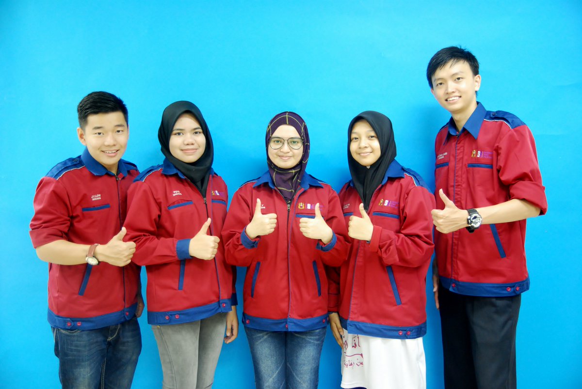 Aerospace_USM's tweet photo. We're delighted to introduce the AeroAlpha team members! Hit that follow button and keep updated with our team! :) #aeroalpha #FlyYourIdeas https://t.co/iUeWXvreOw