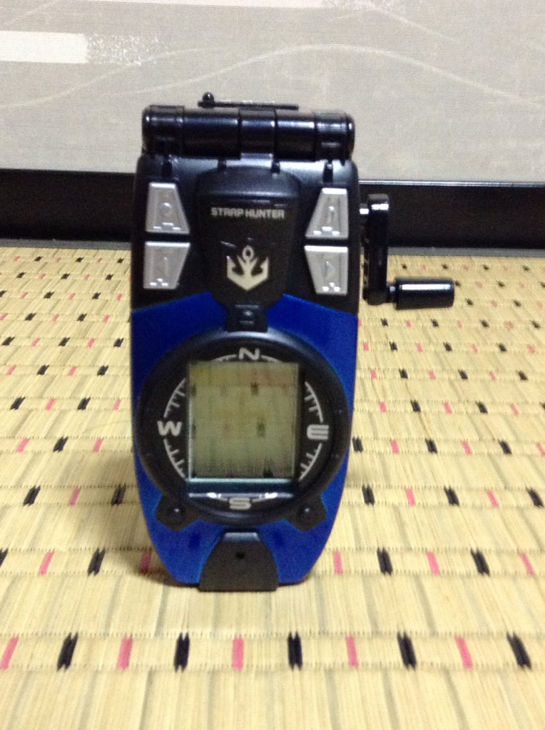 トレジャーガウスト ストラップハンターほか バンダイ 商品・サービスサイト | トレジャーガウスト ストラップ