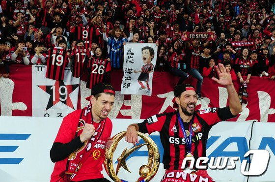 Champions 2016 🏆   Champions like always...🔴⚫️💪