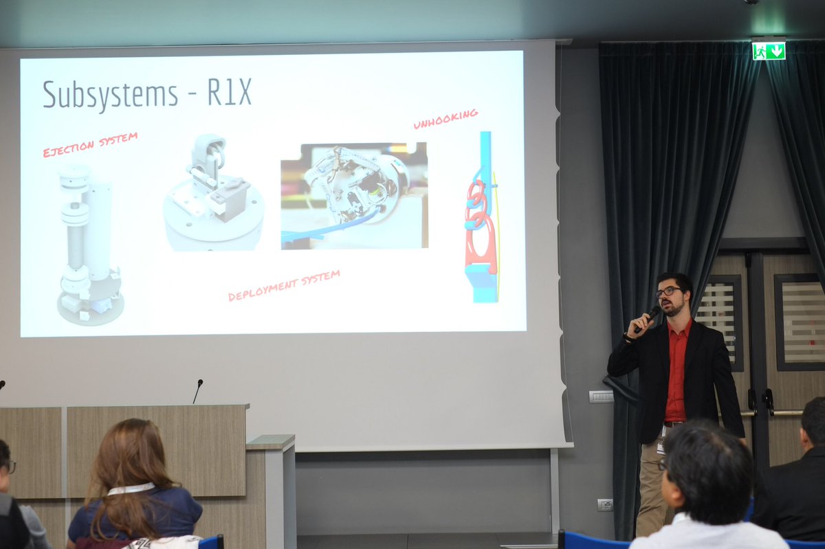 skyward_er's tweet photo. Here we are with our T-5 talk at #SpaceUpMI @SpaceUpMilan https://t.co/sN9llbPSwR