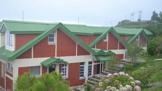 resortsinshimla's tweet photo. Cedar Heights Resort Shimla with amazing scene https://t.co/lG33CAatpT here
#resortpackages #3starresorts #cedarheightsresortshimla_himachal https://t.co/IVh67P3gfw