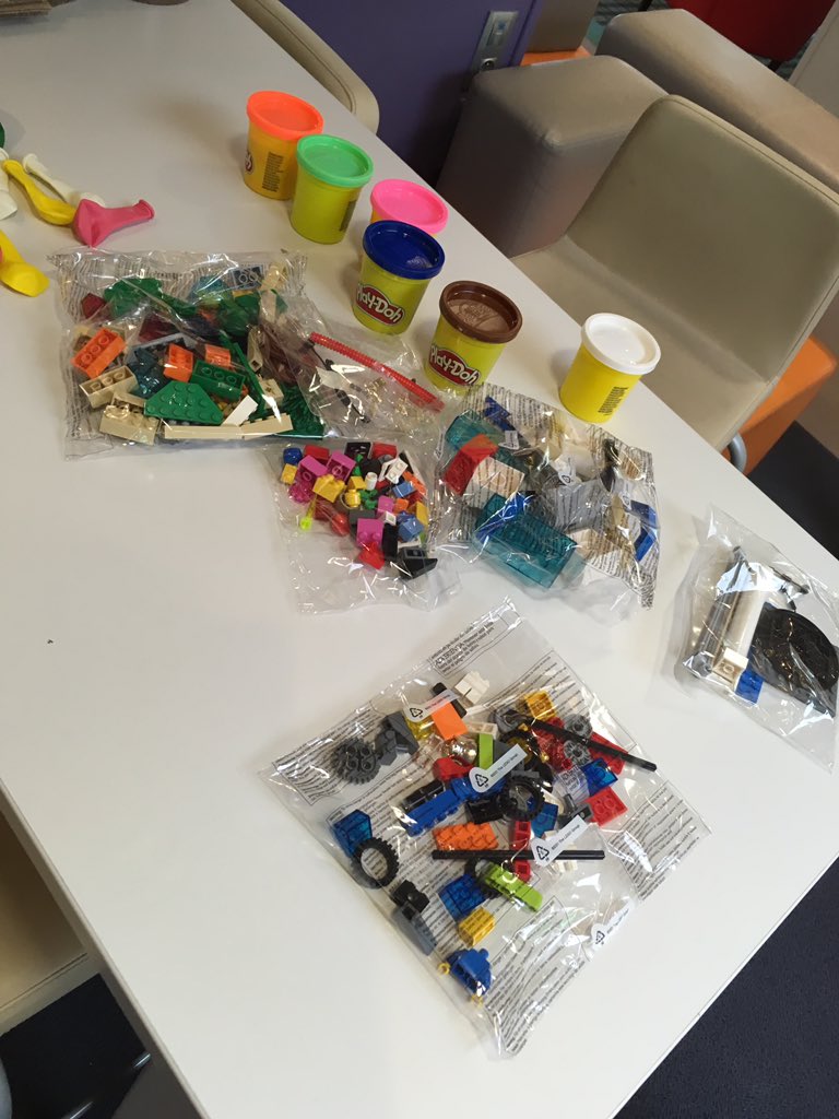 NicoMontanard's tweet image. De retour sur le campus pour la deuxième journée du #SwitchUpChallenge à #Marseille .. Projets sociaux &amp;amp; environnementaux pour DEMAIN