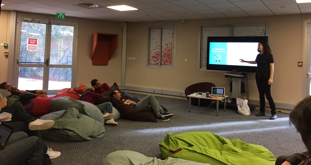 NicoMontanard's tweet image. De retour sur le campus pour la deuxième journée du #SwitchUpChallenge à #Marseille .. Projets sociaux &amp;amp; environnementaux pour DEMAIN