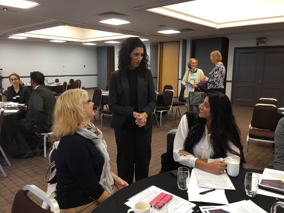 RPSBlackCountry's tweet image. Our delegates, speakers &amp;amp; steering group members enjoying teas, coffees &amp;amp; while networking this morning #RPSLocal #PharmacyHour💊🎓😃