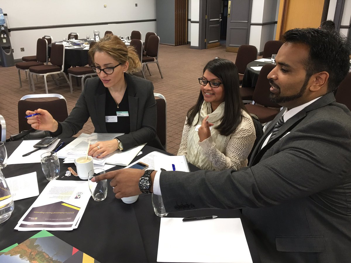 RPSBlackCountry's tweet image. Our delegates, speakers &amp;amp; steering group members enjoying teas, coffees &amp;amp; while networking this morning #RPSLocal #PharmacyHour💊🎓😃