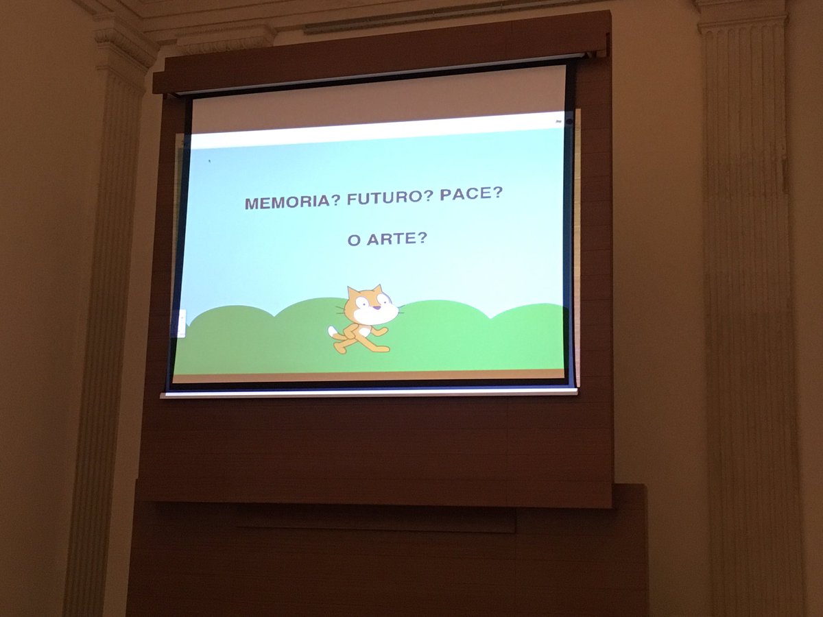 CoderDojoLe's tweet image. al Convitto Palmieri giochiamo insieme a bambini divisi per età... e c'è anche la gara tra grandicelli :)