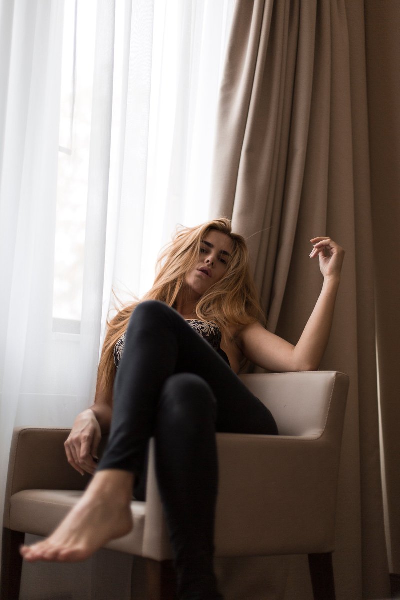 lost my phone
i miss instagram
here is a photo