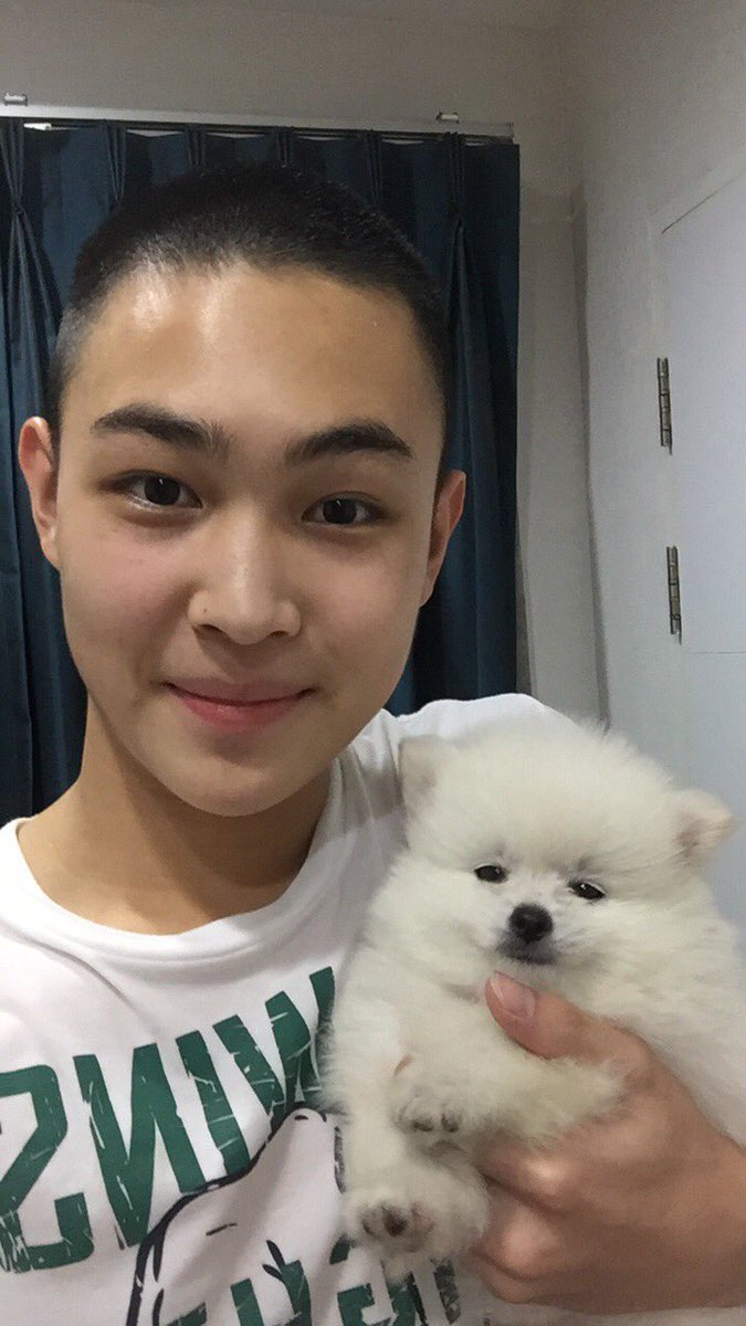 BoomKrittapak's tweet photo. หวัดดียามเย็นฮับผม https://t.co/6qi4zA1qaw
