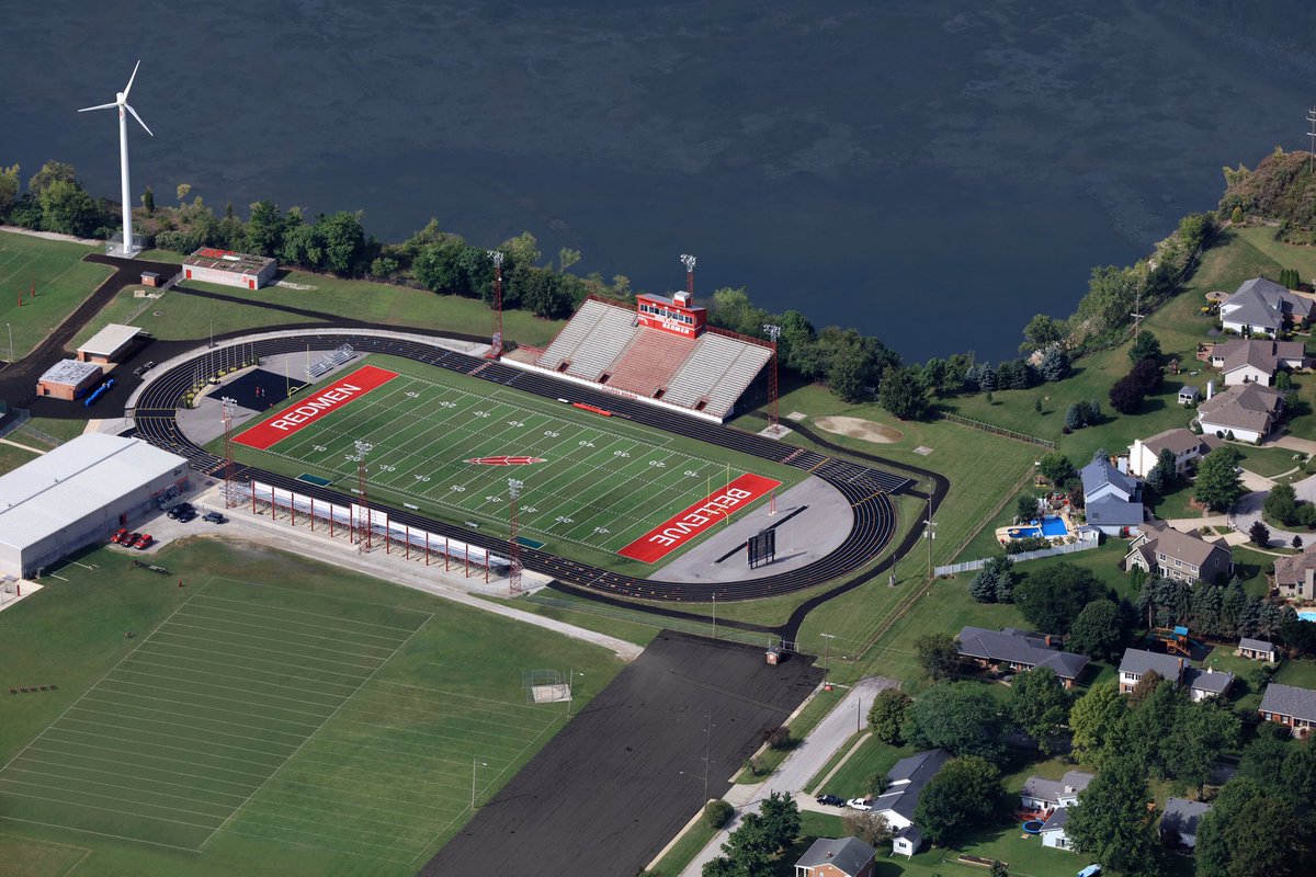 First National Bank Field @ Bellevue Athletic Facility will host Lexington Minutemen vs Sandusky Blue Streaks on Saturday @ 7pm #OHSAA 🏈