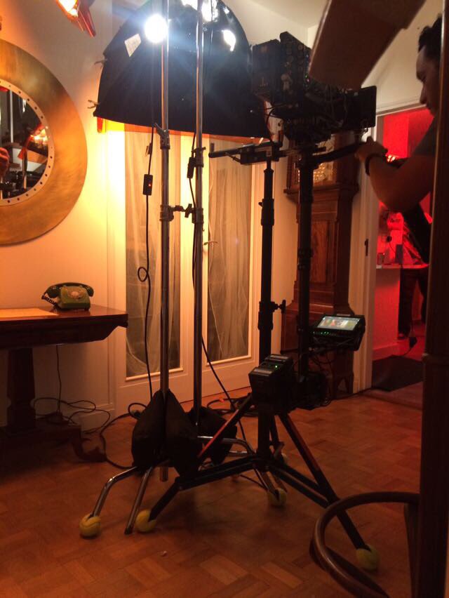 On set last week filming my character Ruby's party scene!!! Enjoying being a part of #thebromleyboys !! Like a big family👨‍👩‍👧‍👦