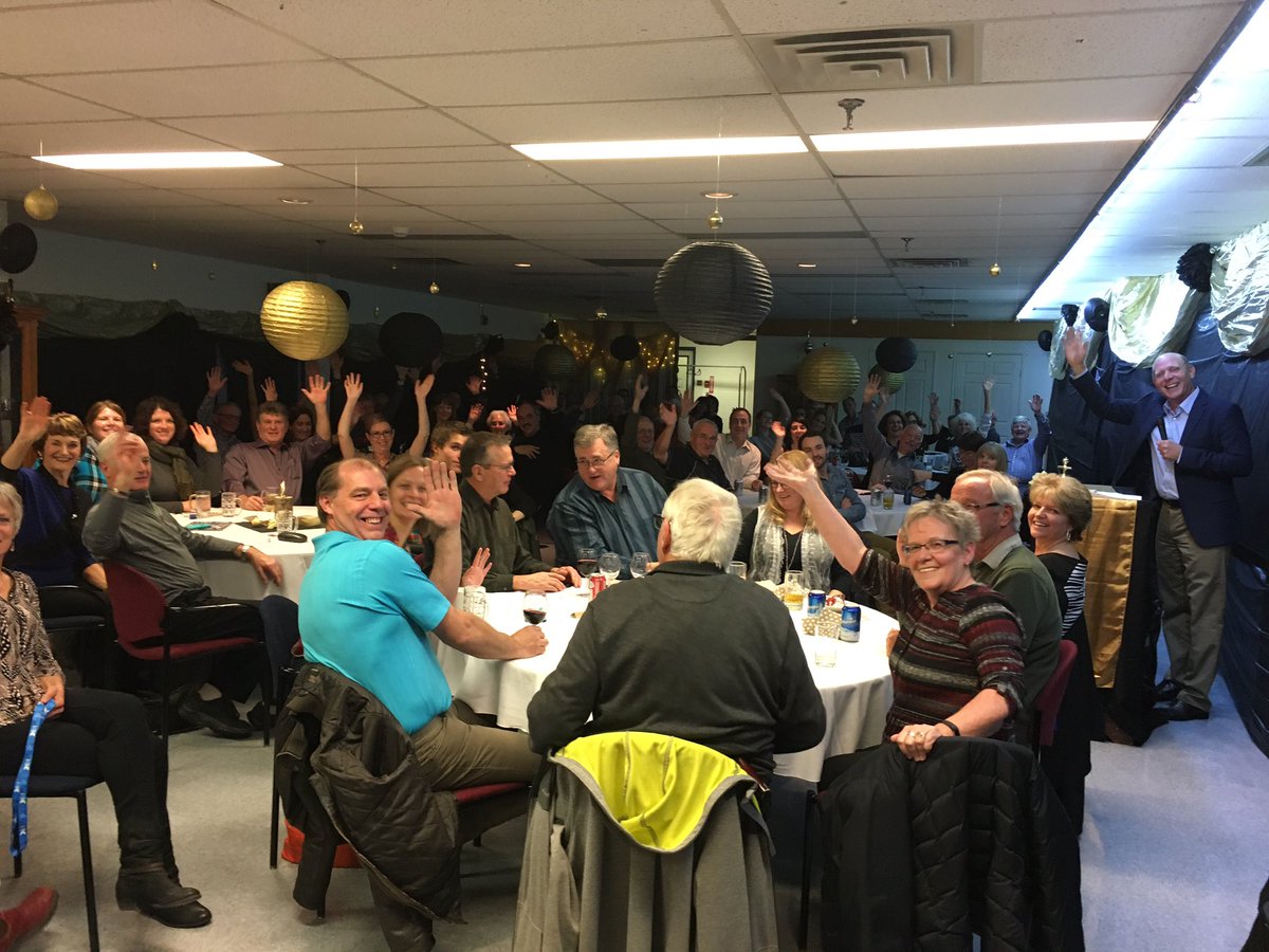 KarrickMartin's tweet photo. Thanks to Lee and The Jasper Curling Club for a great banquet full of laughs, tears, and lots of wonderful people. #1stClass #curling #Wally https://t.co/ttcqAAPdDc