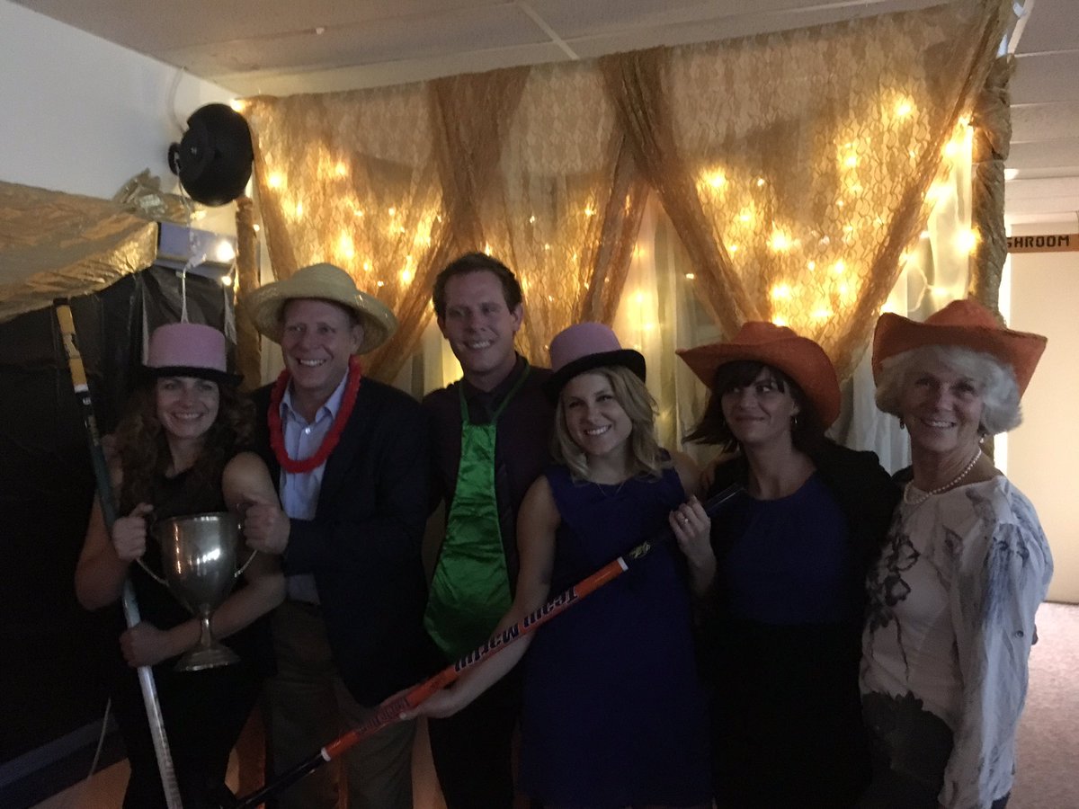 KarrickMartin's tweet photo. Thanks to Lee and The Jasper Curling Club for a great banquet full of laughs, tears, and lots of wonderful people. #1stClass #curling #Wally https://t.co/ttcqAAPdDc