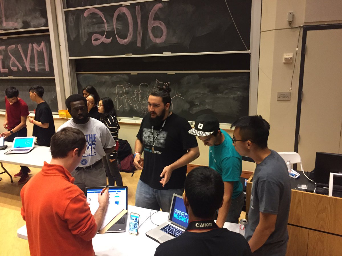 pantherhackers's tweet image. GSU is in the house!!!! #hackATL