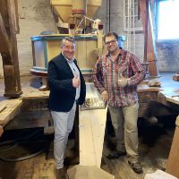 Robèrt, de meesterbakker 'van', filmt in De Vrijheid voor nieuwe programma schiedam24.nl/nieuws/nieuws-…