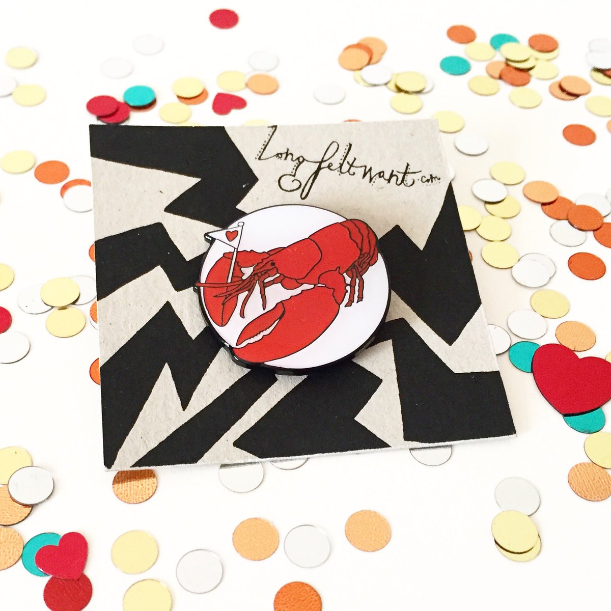 The lobster of love went and got all SPANGLY in honour of the approaching festive season 🙈 etsy.com/uk/listing/397…