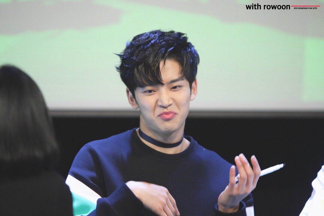 with_rowoon tweet picture