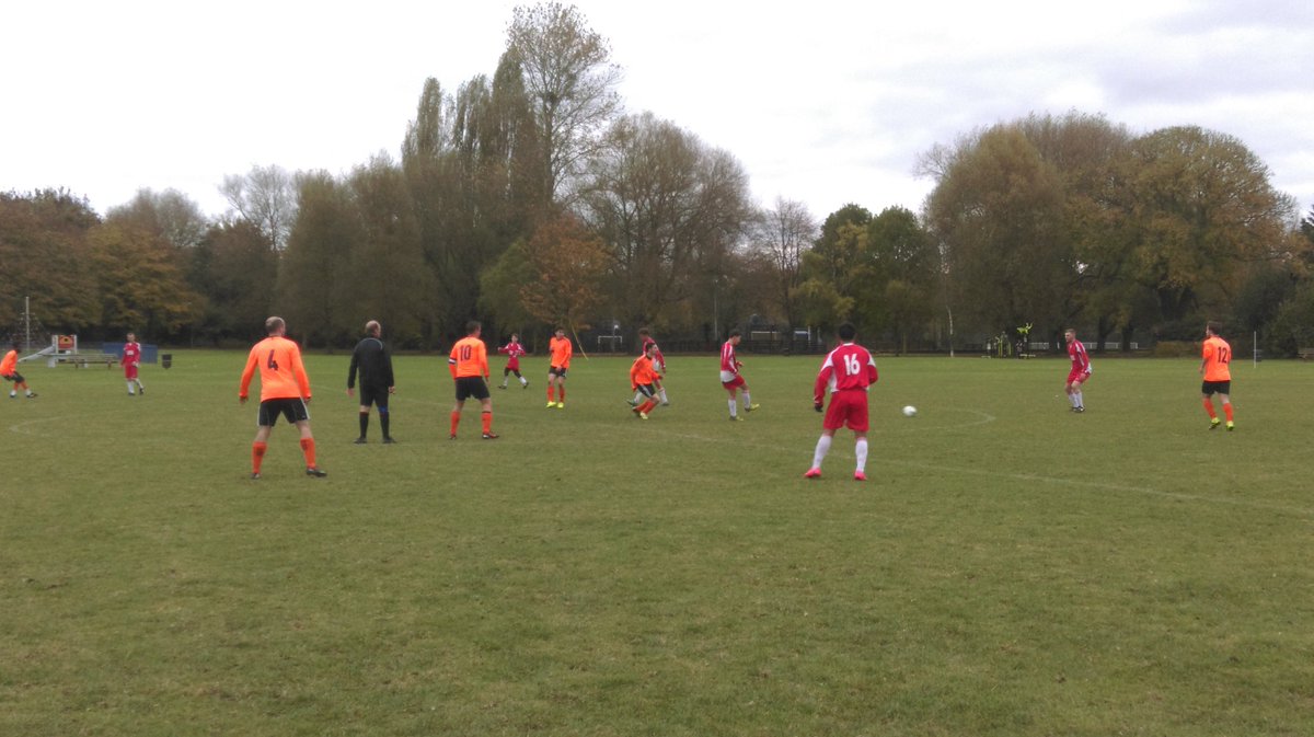 OxfordshireFA's tweet photo. COUNTY CUP | More action from the #OFASundayCup π today with the match between Sporting Headington Academicals & Exeter Rangers #Respect https://t.co/3Hf8Ay4Fr9