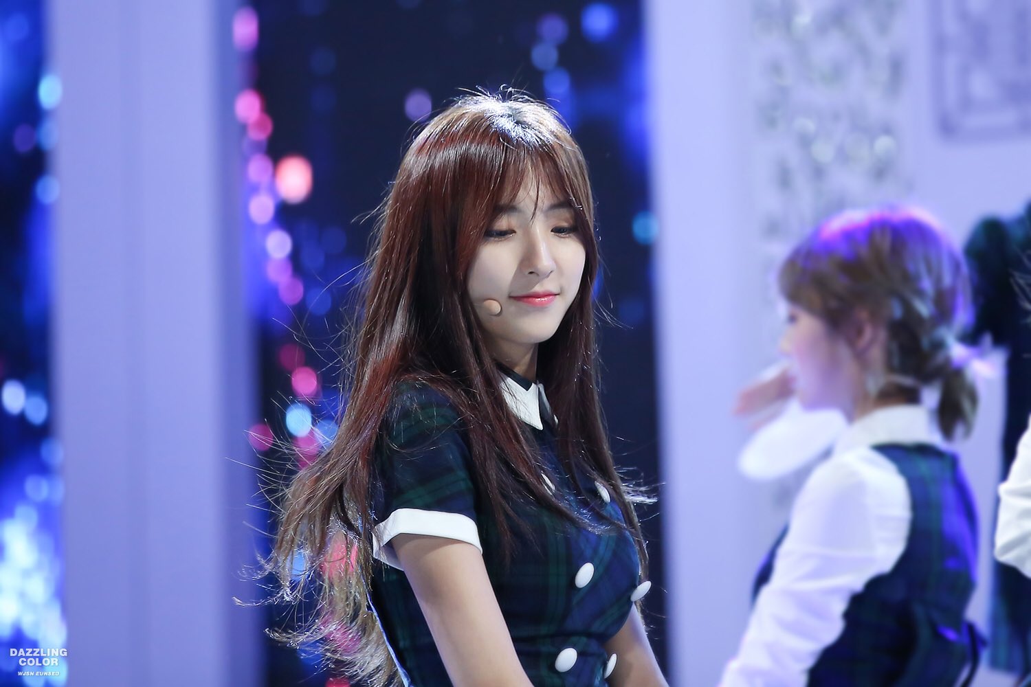 CwlCl0NUoAAG_h7.jpg:large