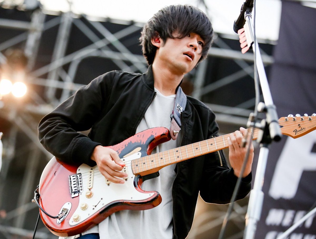 セイヤ ヤマサキ Na Twitteri 今とキュウソ結成の頃 6年あれば色々変わるね Yo 関学 新月祭 良い景色ありがとうございました これからもずっと母校 写真 Vizkage