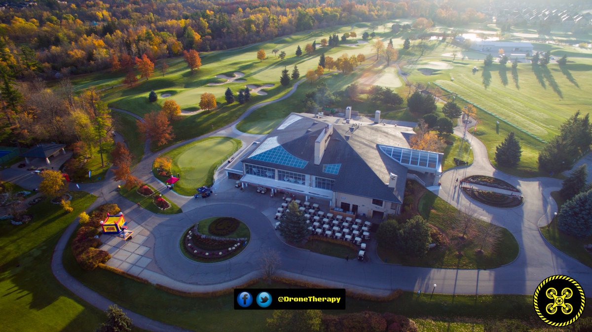 DroneTherapy's tweet photo. Perfect day for a race! Complete with Bouncy Castle &amp; Breakfast with Santa! #LionHeadGolf #IggysAtLionHead. Start time10:00am https://t.co/wQW2VoMfEs