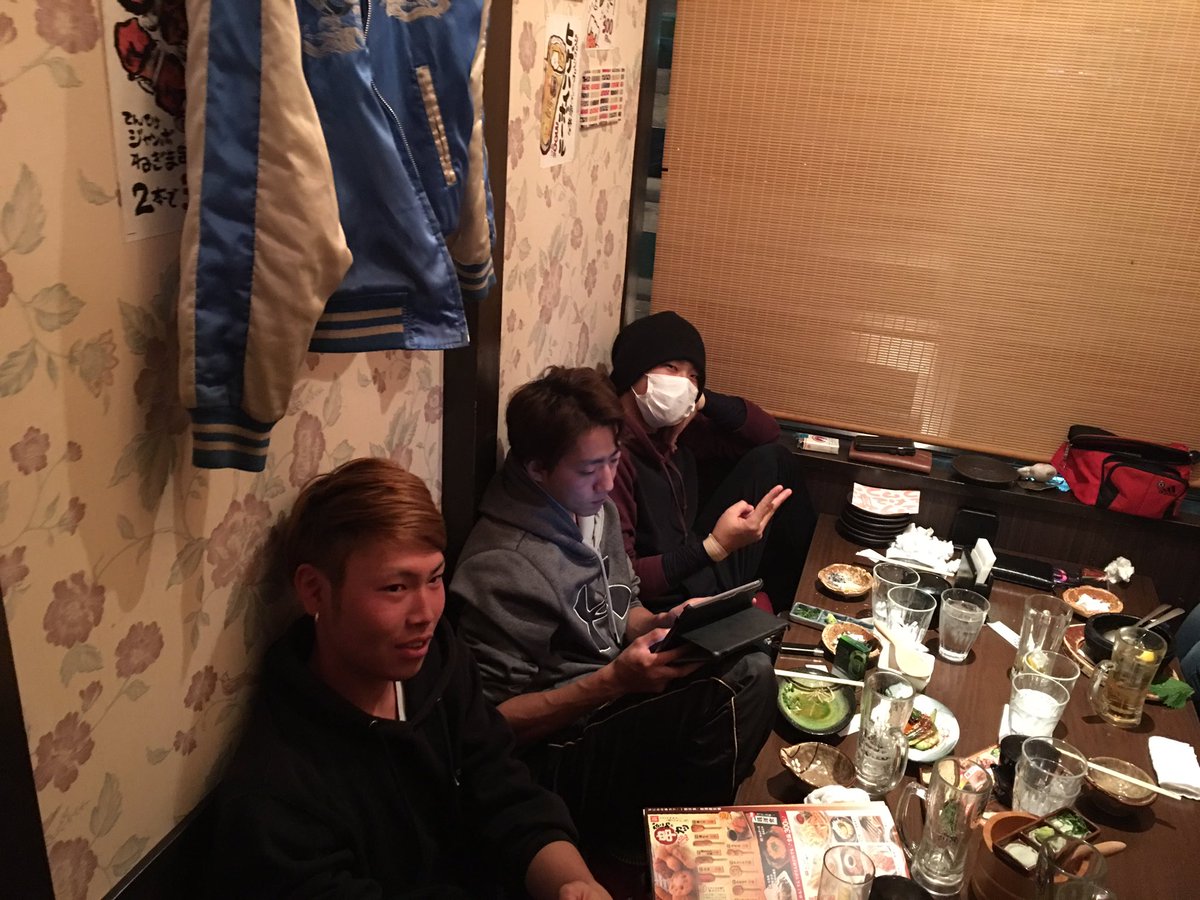 exile_0126kh's tweet photo. 祝勝会めっちゃ楽しかった!
#3tools
#祝勝会
#てんてけてん https://t.co/0oZgCLsOHP