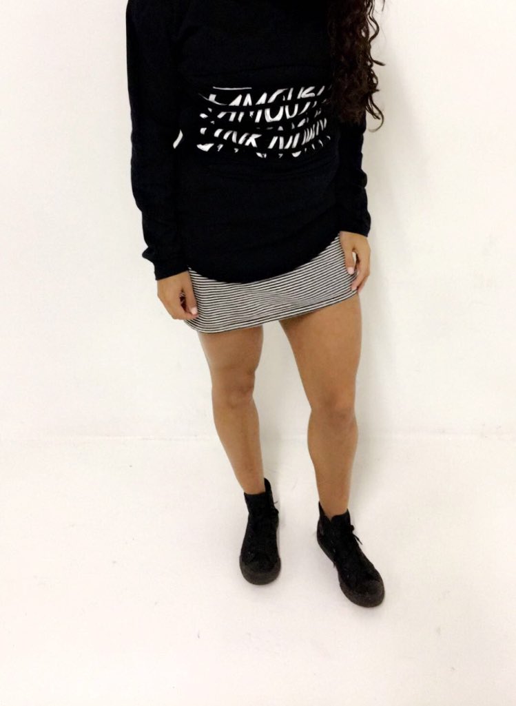 Fmouslyunknown's tweet photo. Ladies!! You still have time to order an FU hoodie online. Use code :FUlady10 for $10 off!! They're going fast!#famouslyunknown #fuclothing https://t.co/nPA4jCr541