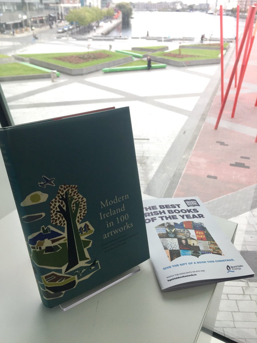 RIAdawson's tweet image. Please vote for Modern Ireland in #100Artworks to win Best Irish-Published at this year's #BGEIBA's @IrishTimes irishbookawards.irish
