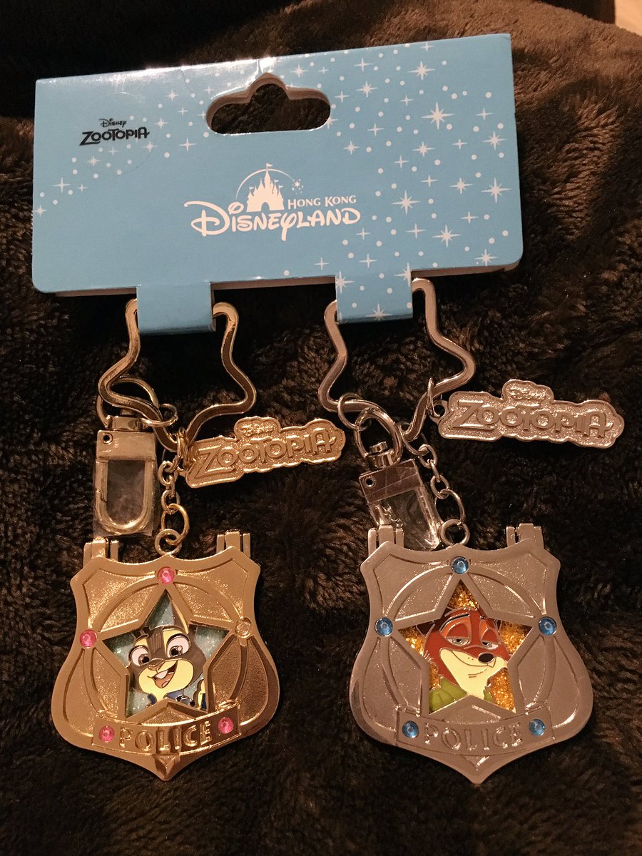 ズートピア 海外ディズニーのズートピアグッズ 4月から日本のディズニーでもこういうの発売されるのかなぁ もっとペアっぽい感じでぜひ発売してほしい ニクジュディでハートになるような ズートピア グッズ ズートピア 海外ディズニーのズートピアグッズ 4月から日本のディズニーでもこういうの発売されるのかなぁ もっとペアっぽい感じでぜひ発売してほしい ニクジュディでハートになるような ズートピア グッズ