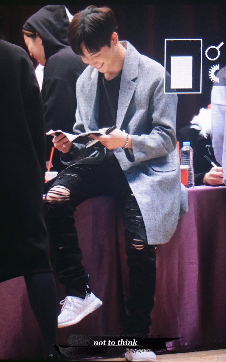 nottothink106's tweet photo. 161106 #GOT7 #JB #재범 💜 https://t.co/uv83QrEVAG