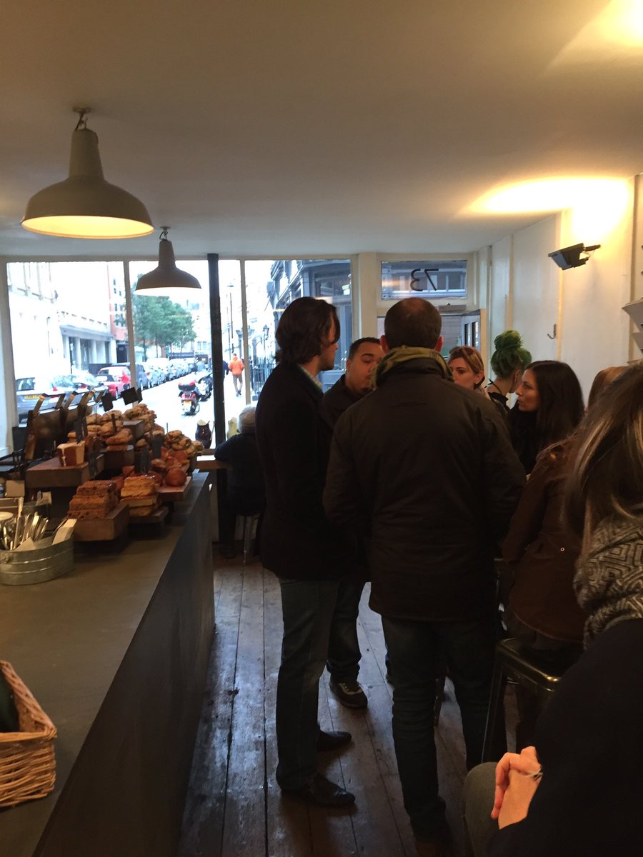 PerfectDailyG's tweet image. Sunday coffee @fernandezwells ☕️️👏🏻 #FincaLimoncillo #pulped natural #caturra☕️️