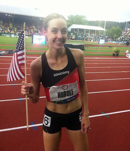 RunwithRo's tweet image. Lets goooo @MollyHuddle !! #tcsnewyorkcitymarathon2016