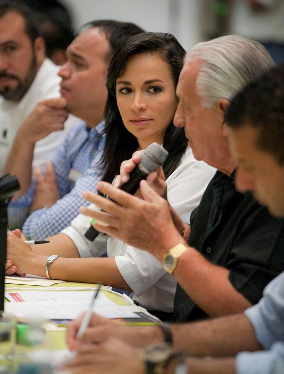 Laura Fernández 💫 tweet media