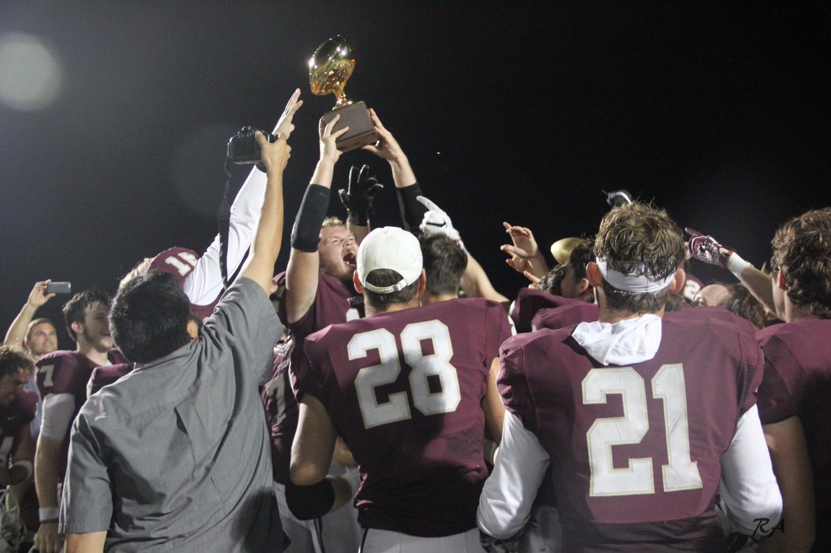 adairphoto16's tweet image. DRIPPING SPRINGS TIGERS ARE DISTRICT CHAMPIONS!!!! ROLL ON TIGERS!!! @DSFBTPD @myDSHSnews @OneTigerNation