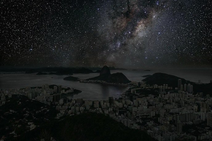 voici ce qu'on pourrait voir si les villes n'étaient pas éclairées