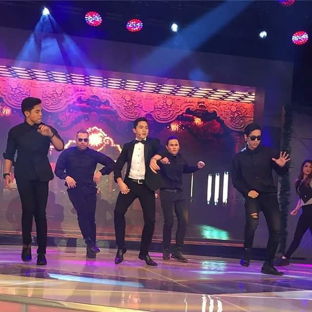 guzmanjohaima's tweet photo. #SPSPakLaban
@aldenrichards02 earlier
Pogi talaga ni BibiBoy
@mainedcm hubby mo oh! https://t.co/wfEem3q1nP