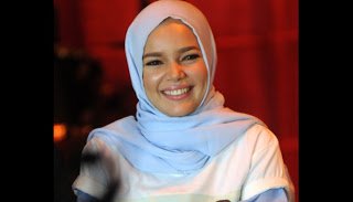 Belum Punya Anak, Keponakan Jadi Hiburan Dewi Sandra saat ini dlvr.it/Mc245k