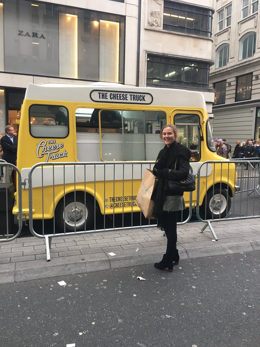 TheCheeseLife's tweet photo. At the Oxford street Christmas lights event? Stop at this cheese truck selling a great variety! 🧀🧀🧀@CheeseTruckLDN https://t.co/uHYOtjFKHF