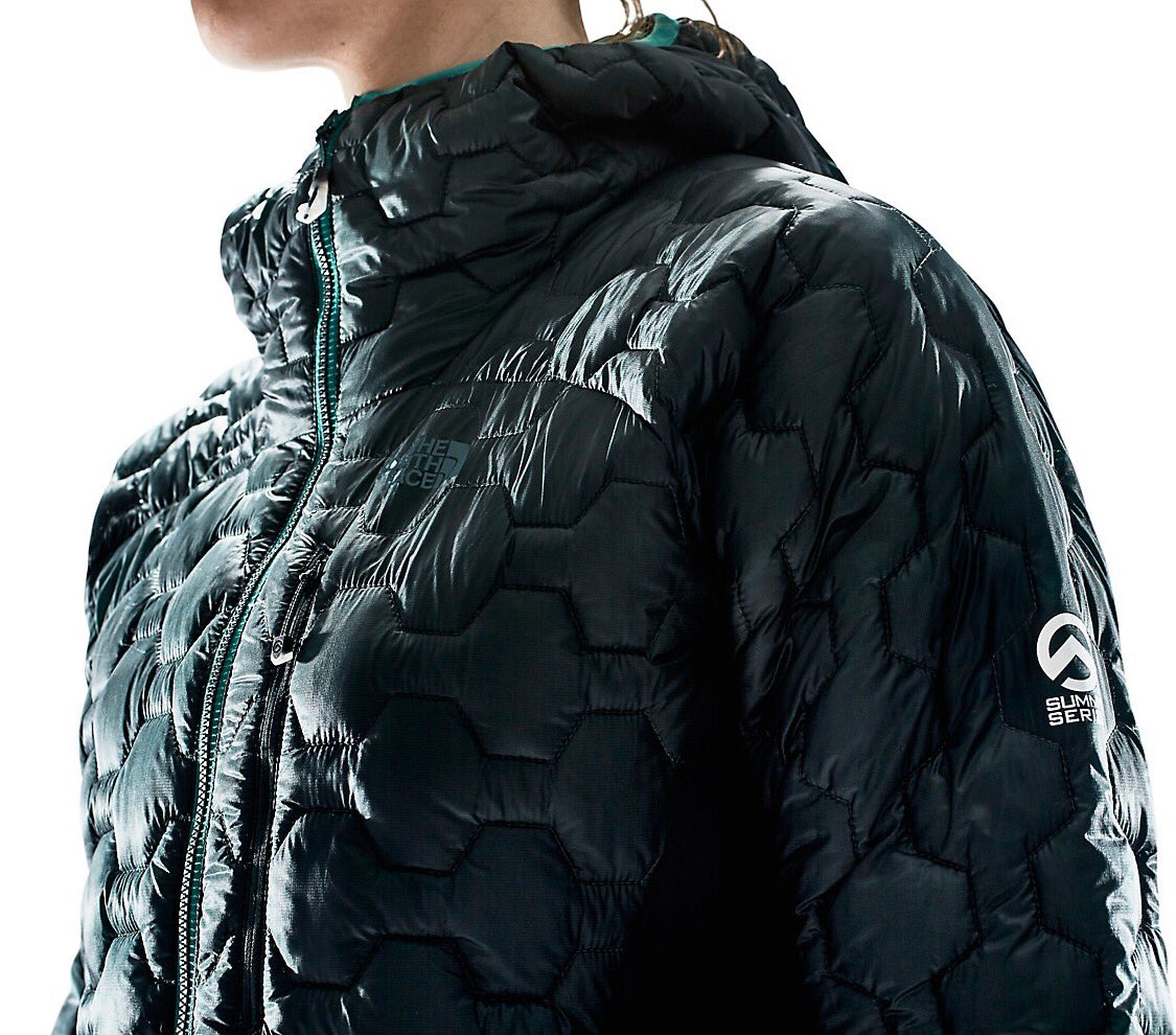 okimtecky's tweet photo. #snowgear16 I can't wait❄️🌨🌬 https://t.co/nY1Ute8nsW