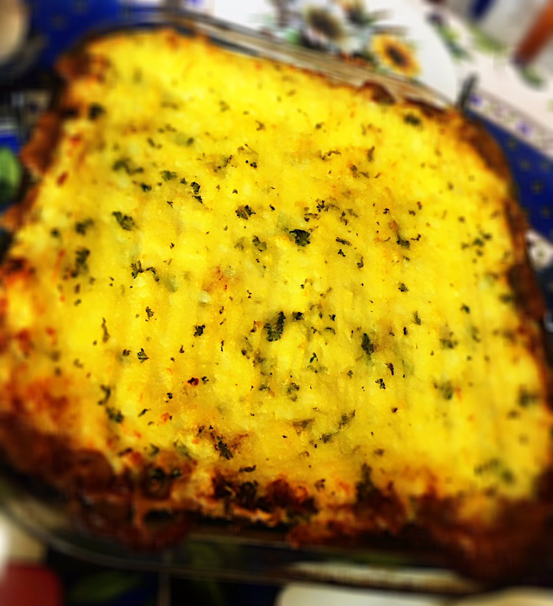 Venison pie with juniper &amp; red wine, garlic mash top! #sundaylunch #thisismouthfeel