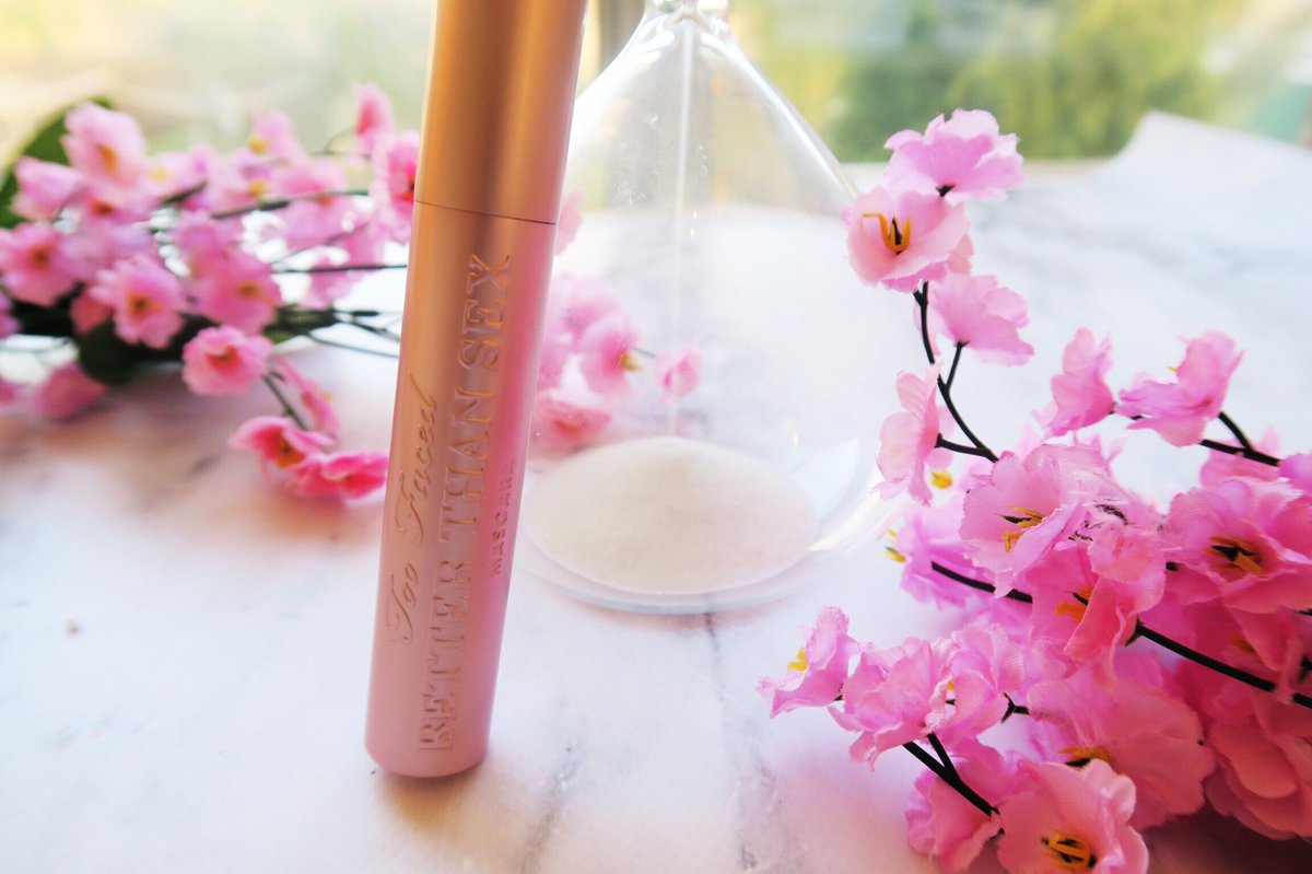 charlielfriend's tweet image. NEW POST: Better than sex?! 🍥💞

charliefriendofficial.com/2016/11/06/bet…
@TheBlogger_Hub @BloggerBees @TheBloggerBabes @FemaleBloggerRT @BBlogRT @UKBloggers1