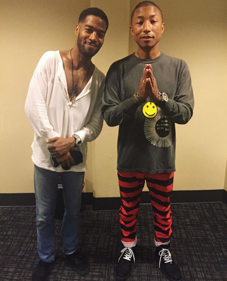 NewGen_Forever's tweet photo. Cudder's back!

@KidCudi X @Pharrell at @ComplexCon https://t.co/FYjkbBudV5
