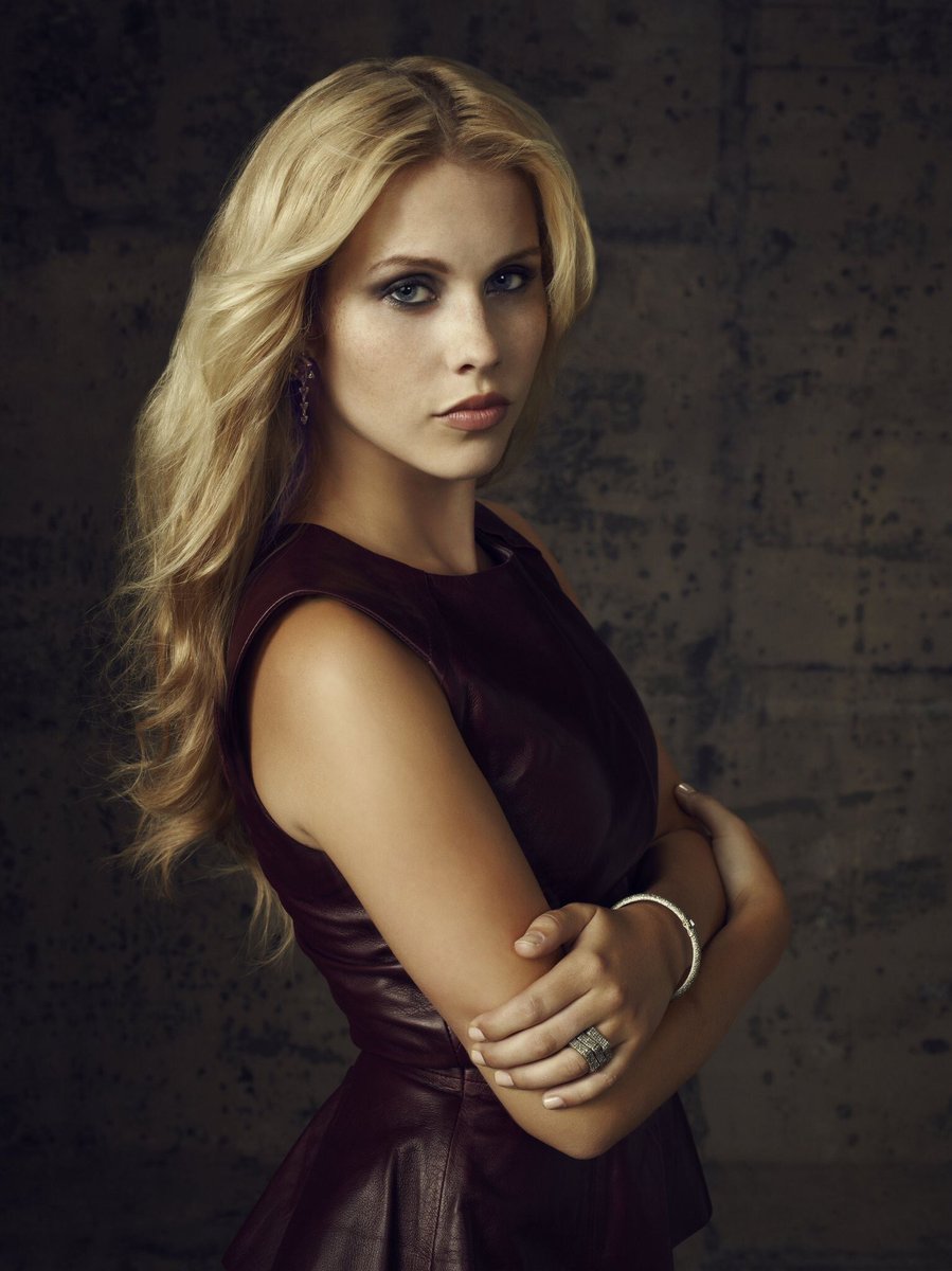 xthreads_'s tweet image. Rebekah Mikaelson

- BADASS
- original vampire barbie
- deserves all the love and happiness on the world
- loves her family