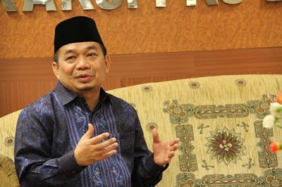 Jazuli Juwaini: Jangan Pukul Rata Demonstran dan Provokator dlvr.it/Mc2NDz