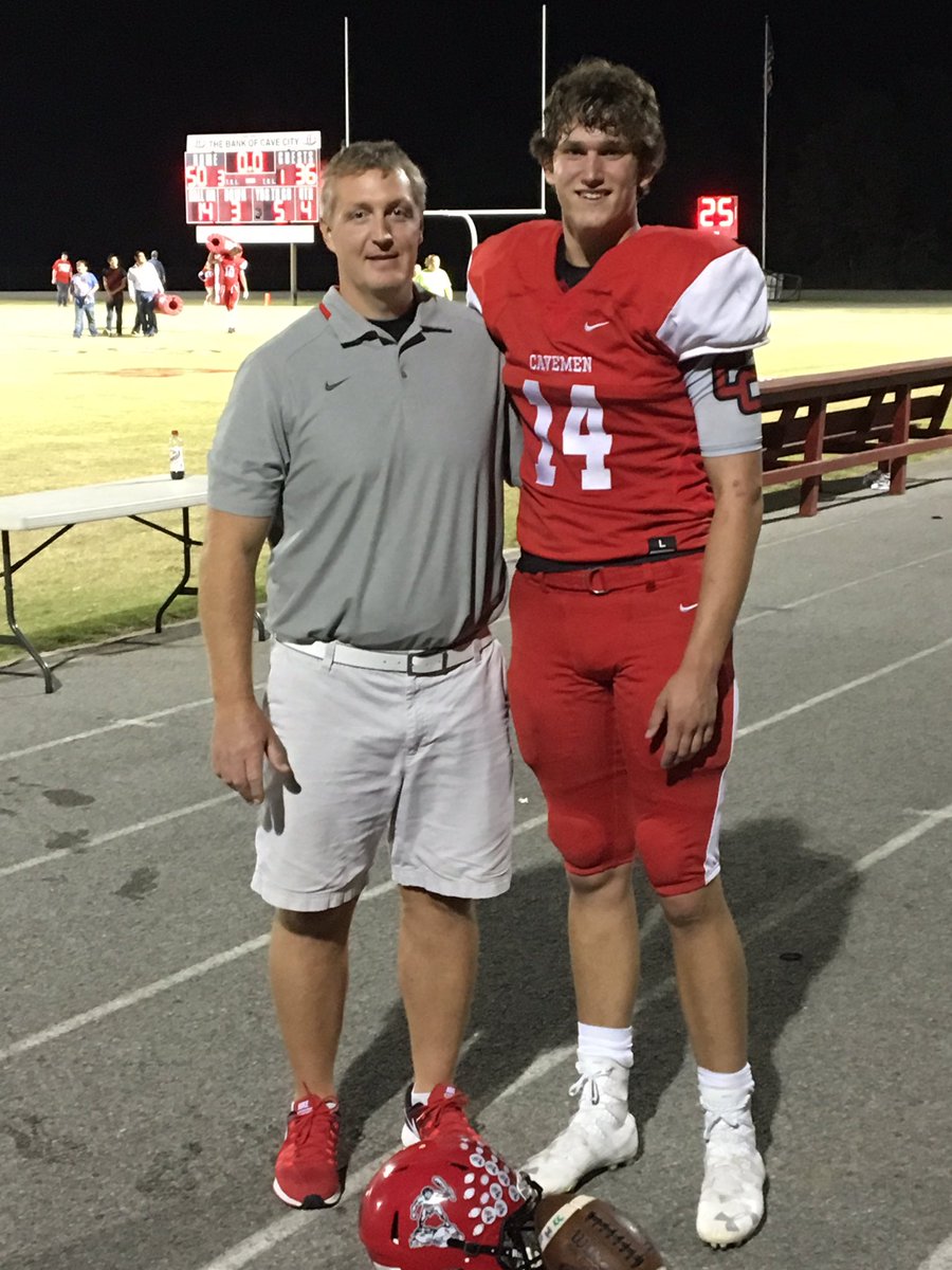 JonPatt52's tweet photo. Thank You @EmpireTrust for being a Positive Christian Influence for @CaveMenFB1 this year. Your encouragement is Greatly appreciated!!!!!!! https://t.co/4l9djEAC7r