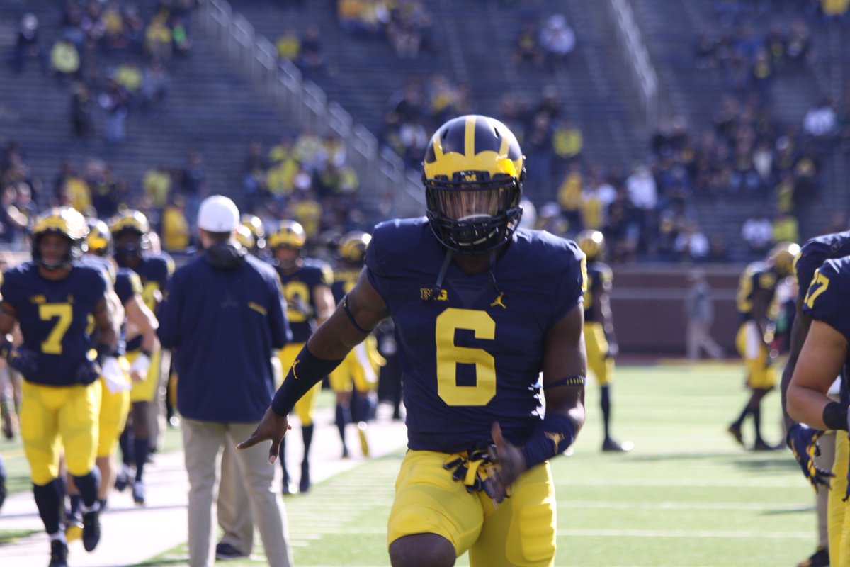 BriceMarich's tweet photo. A great sight for #Michigan fans to see was Kareem Walker out there yesterday in pads https://t.co/eDVNBfsxst