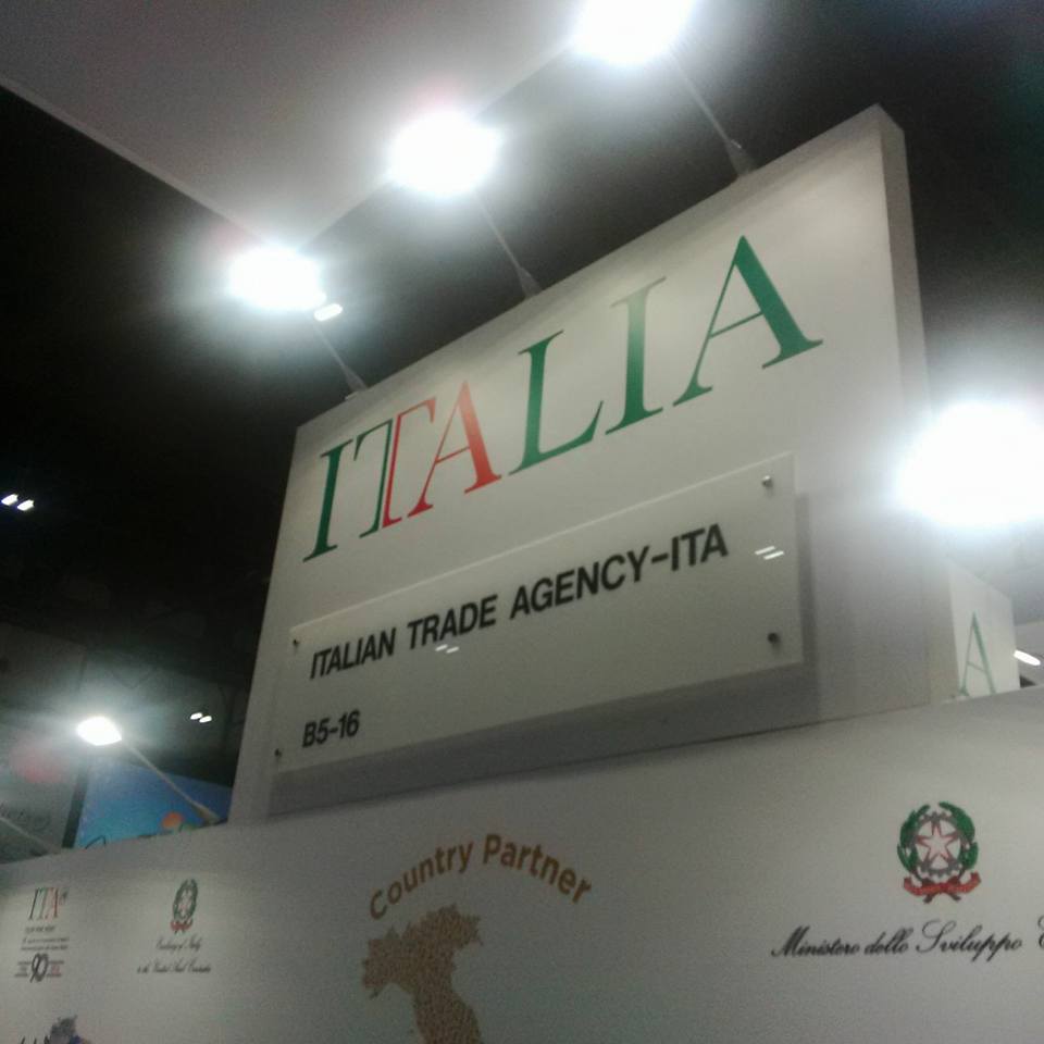 paolofoglietti's tweet image. Dubai Specility Food con dott. Bruno Direttore ICE C&amp;amp;M i partner  Conast, Caseifici cooperativi domani cena di gala con Ministro Martina .