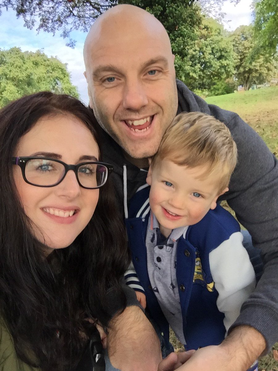 TheBloggerBee's tweet photo. I love my husband because… https://t.co/FAWIIqgRpB https://t.co/loZ75FG7IJ