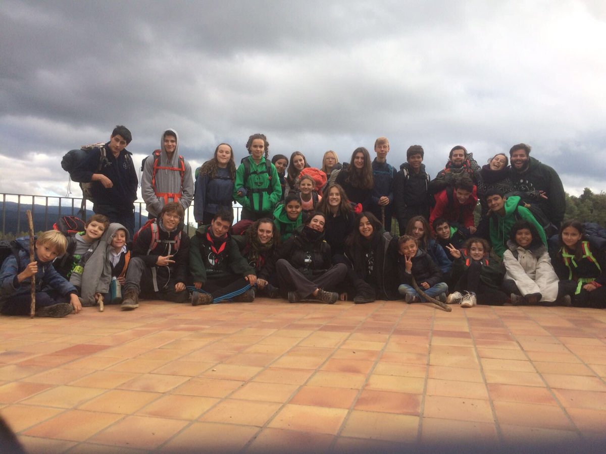 Aquest cap de setmana hem pogut gaudir de la natura al Puig de Balenyà! Hem gaudit moltissim i ens encantaria quedar-nos allà!