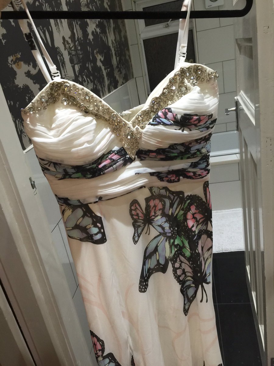 RoxysEvents's tweet image. &apos;But I might wear my hen do diamanté encrusted gown again one day&apos; #declutterfail @betternotstop
